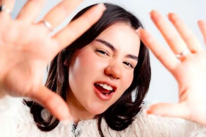 Alanis Yuki revela el origen de sus canciones