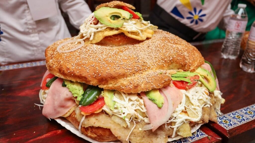 Así son y así se preparan las cemitas tradicionales de Puebla