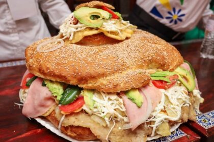 Así son y así se preparan las cemitas tradicionales de Puebla