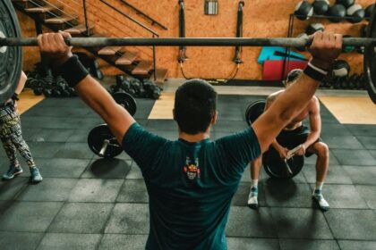 Gimnasio en China promete un Porsche a quien baje 45 kilos en 90 días