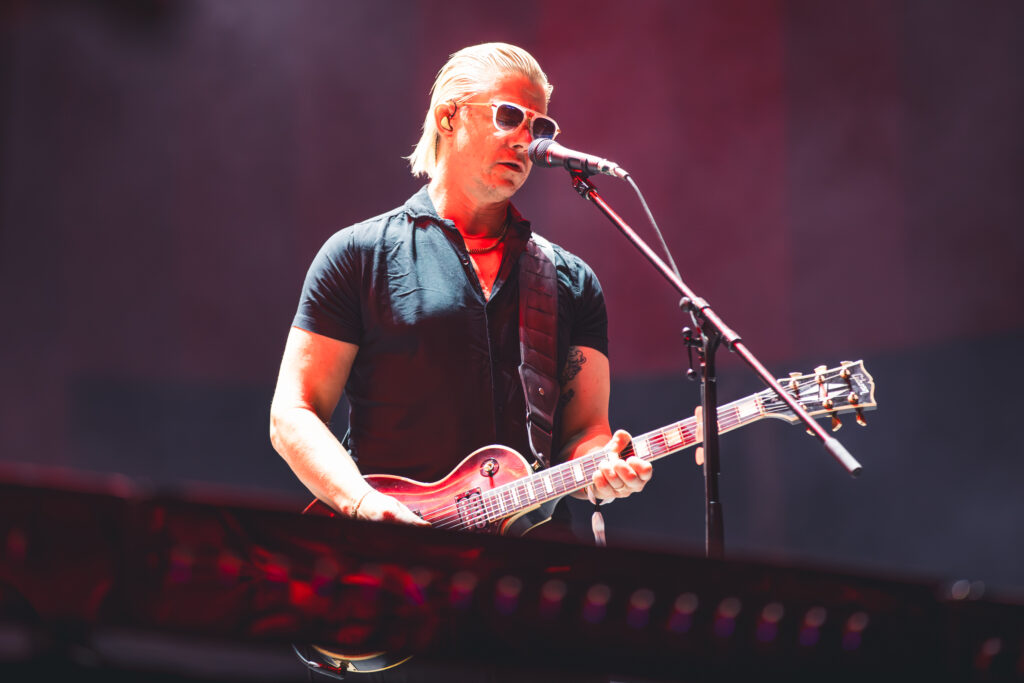 Interpol llena de intensidad Pa’l Norte 2026