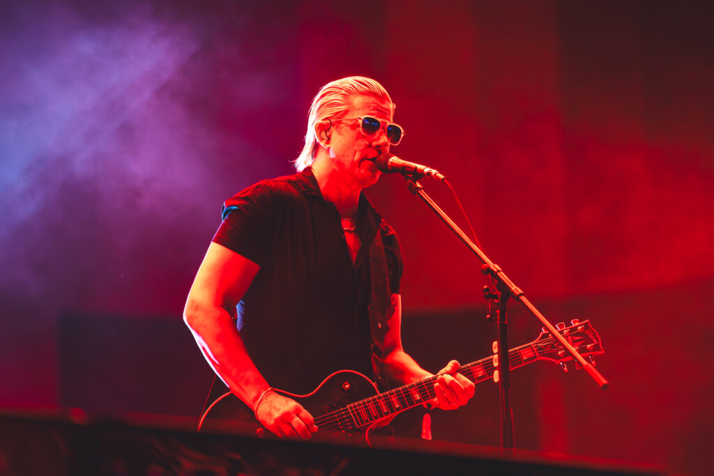 Interpol llena de intensidad Pa’l Norte 2026