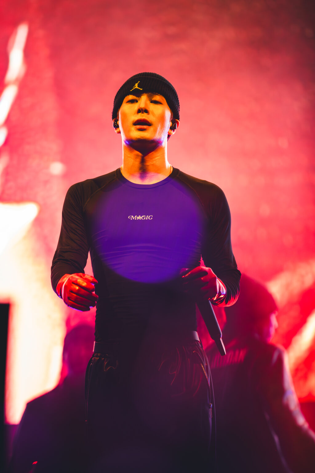 Jackson Wang desata la euforia en Pa’l Norte 2026