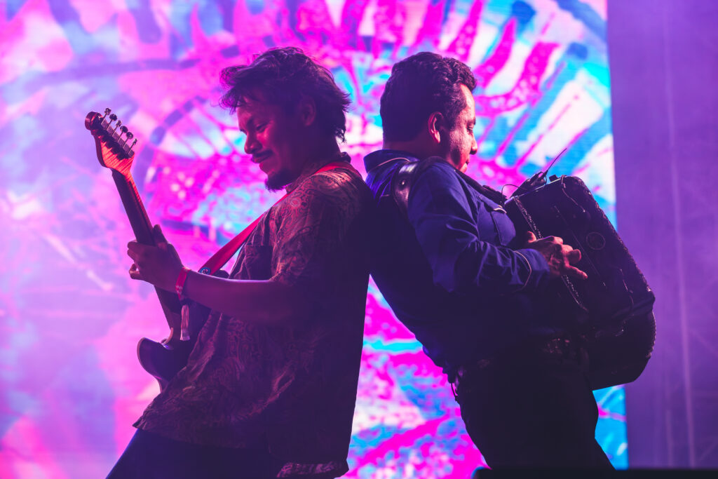 La Santa Cecilia llena de sabor Pa’l Norte 2026