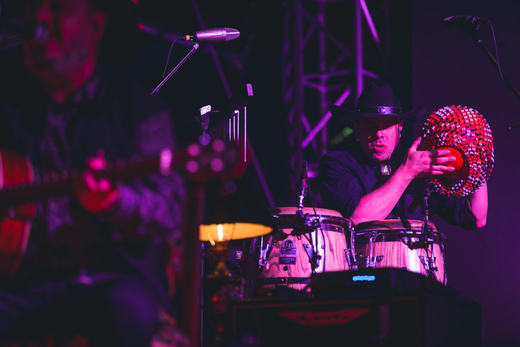 Molotov en acústico sorprende en Pa’l Norte 2026