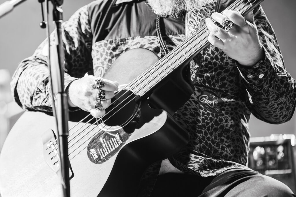 Molotov en acústico sorprende en Pa’l Norte 2026