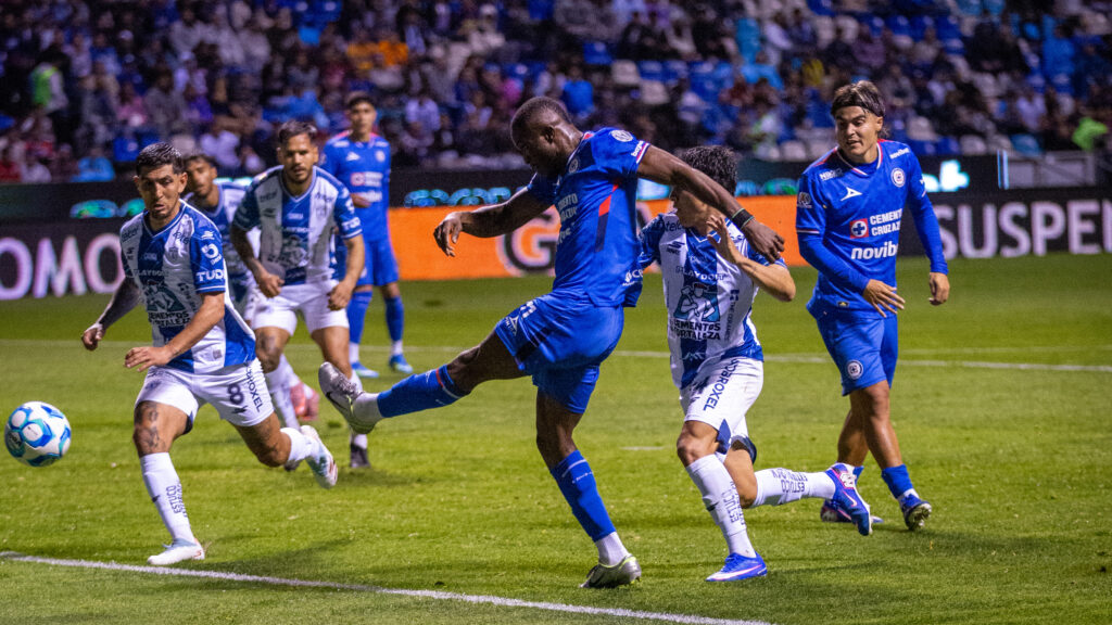 J13 Cruz Azul vs Pachuca. Foto: Iker Carmona