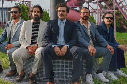 Enjambre anuncia nuevas fechas de su Daños Luz Tour 2026