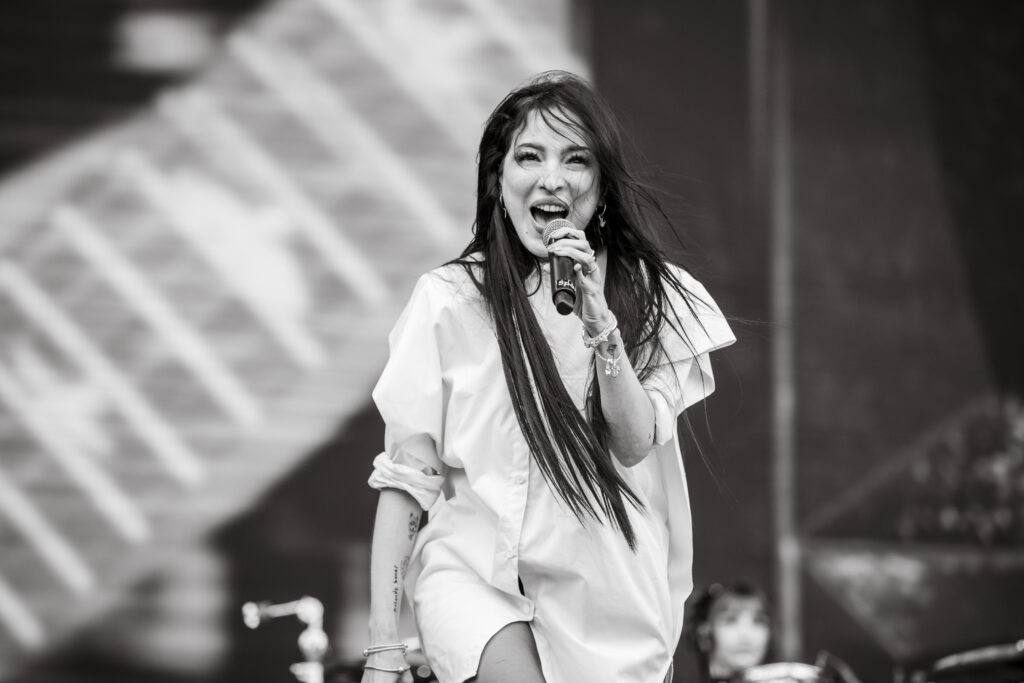 The Warning & Paty Cantu en el Tecate Pa´l Norte 2026. Foto: Ludwin Cuevas