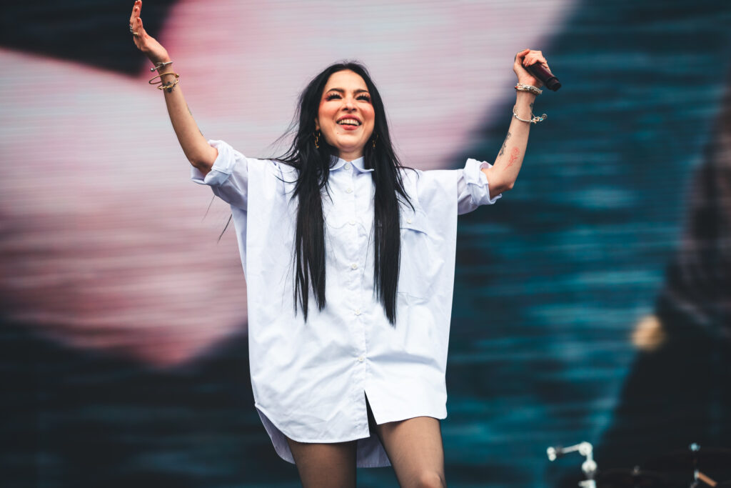 The Warning & Paty Cantu en el Tecate Pa´l Norte 2026. Foto: Ludwin Cuevas
