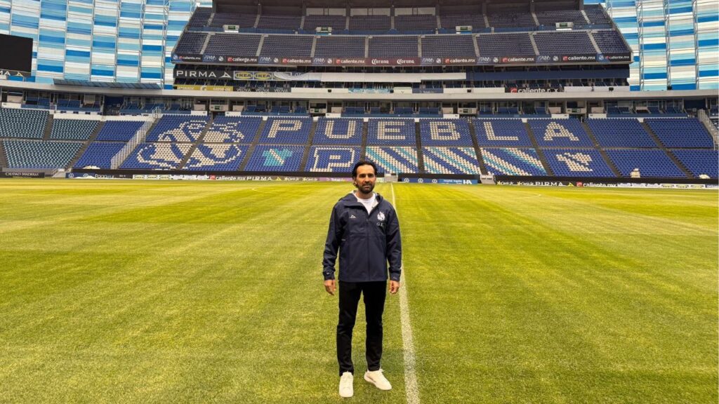 Gerardo Espinoza es nuevo DT del Club Puebla