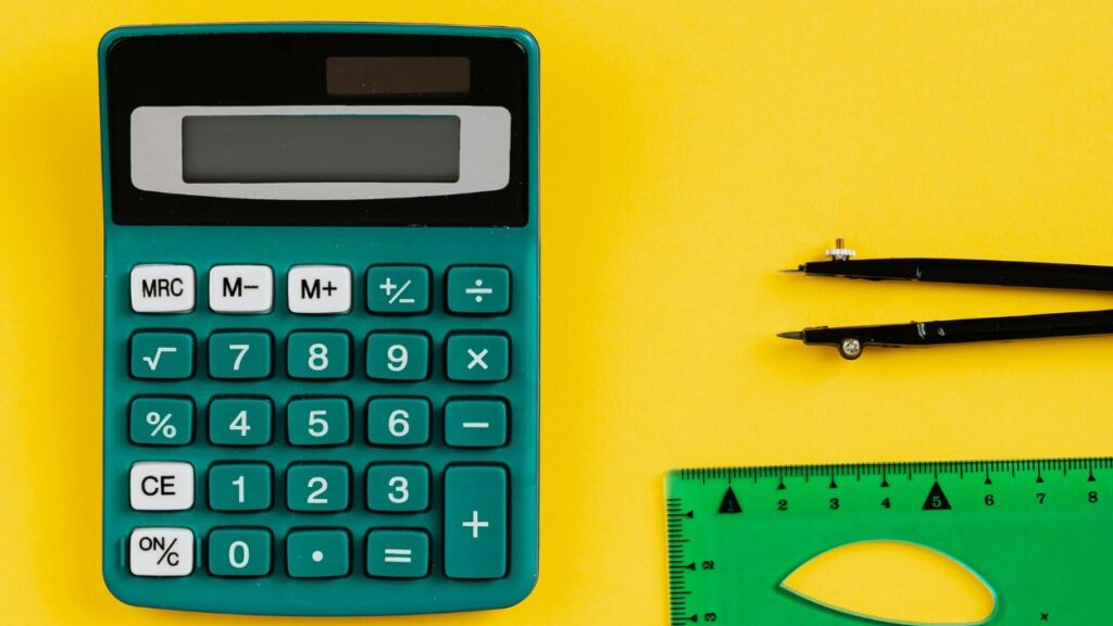 BUAP impulsa el talento femenino en matemáticas con concurso nacional