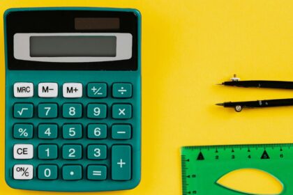BUAP impulsa el talento femenino en matemáticas con concurso nacional