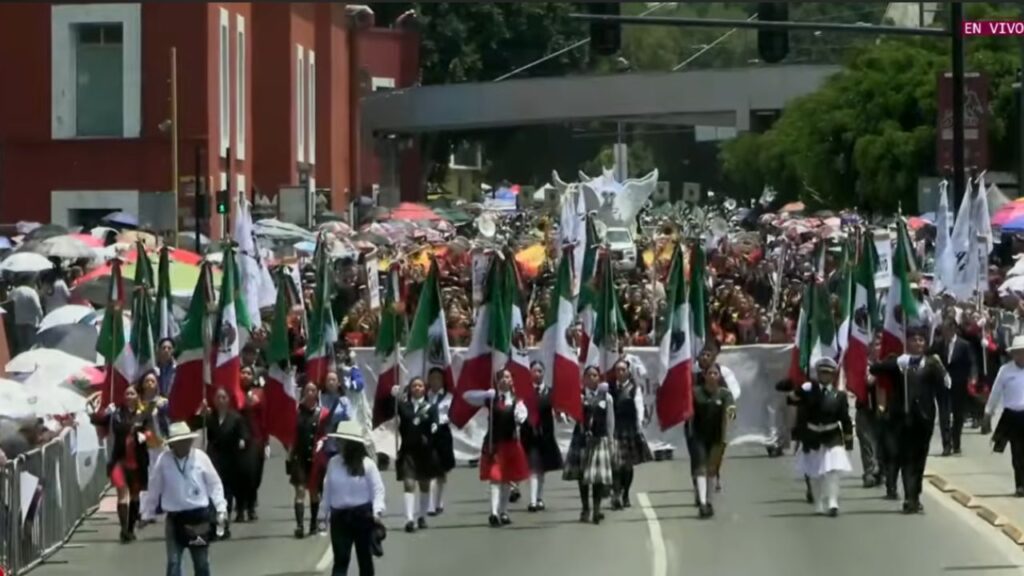 Transmisión del desfile del 5 de Mayo en Puebla