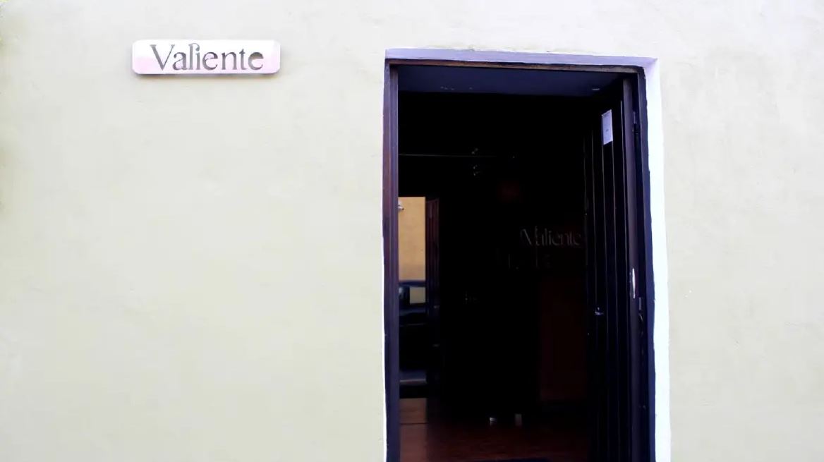Valiente Kitchen Bar