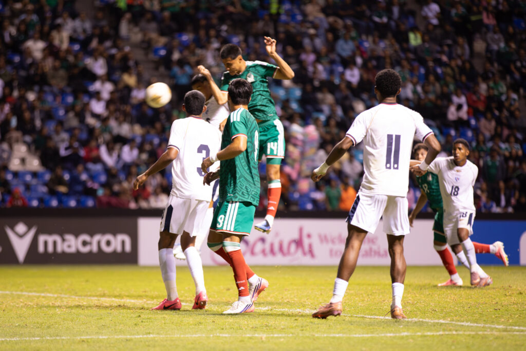 México vs Panamá Concacaf Sub-20. Foto: Winiberto