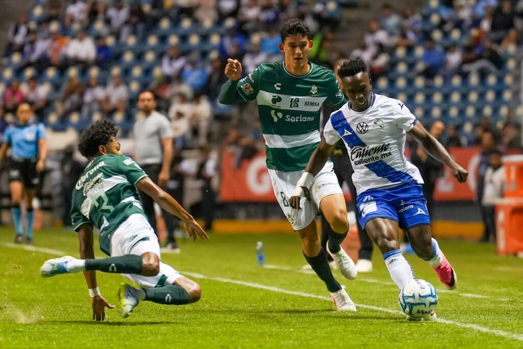 J5 Puebla VS Santos. Foto: AlbertoMaurno