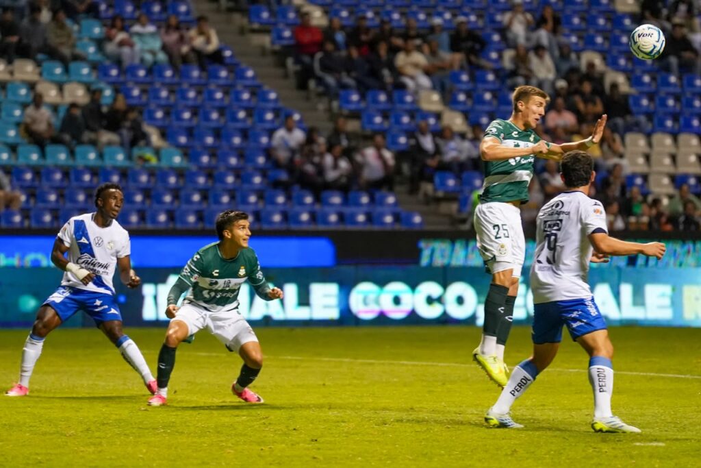 J5 Puebla VS Santos. Foto: AlbertoMaurno