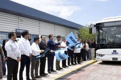 BUAP incorpora 31 nuevas unidades a su Sistema de Transporte Universitario