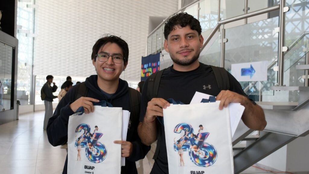 BUAP beneficia a 5 mil 600 jóvenes con lugares disponibles para 2026
