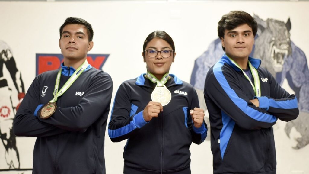 Lobos BUAP gana cinco medallas en Campeonato Nacional de Kickboxing 2026