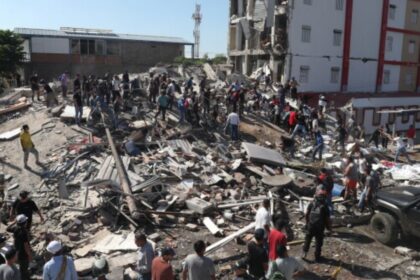 Terremoto en Colombia deja más de 111 muertos