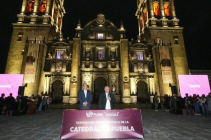 Catedral de Puebla estrena 460 luces LED
