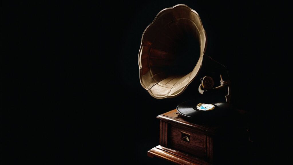 Evolución de las bocinas: de la radio al Bluetooth