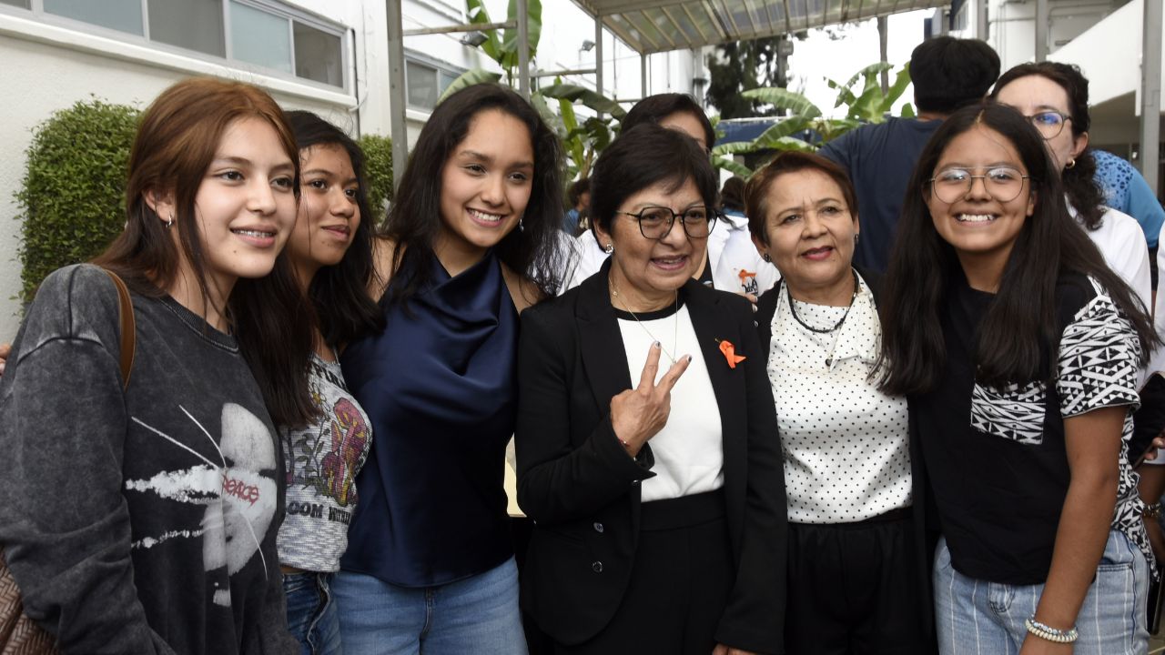 Preparatoria 2 de Octubre de la BUAP celebra 45 años