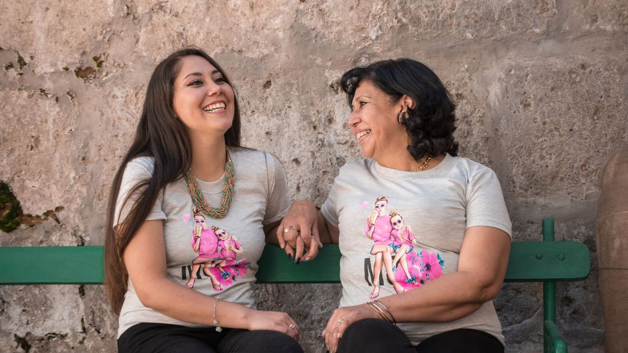 Pubertad vs menopausia: ¿cómo sobrevivir juntas?