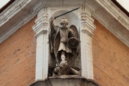 San Miguel y los arcángeles