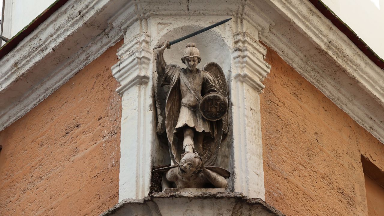 San Miguel y los arcángeles