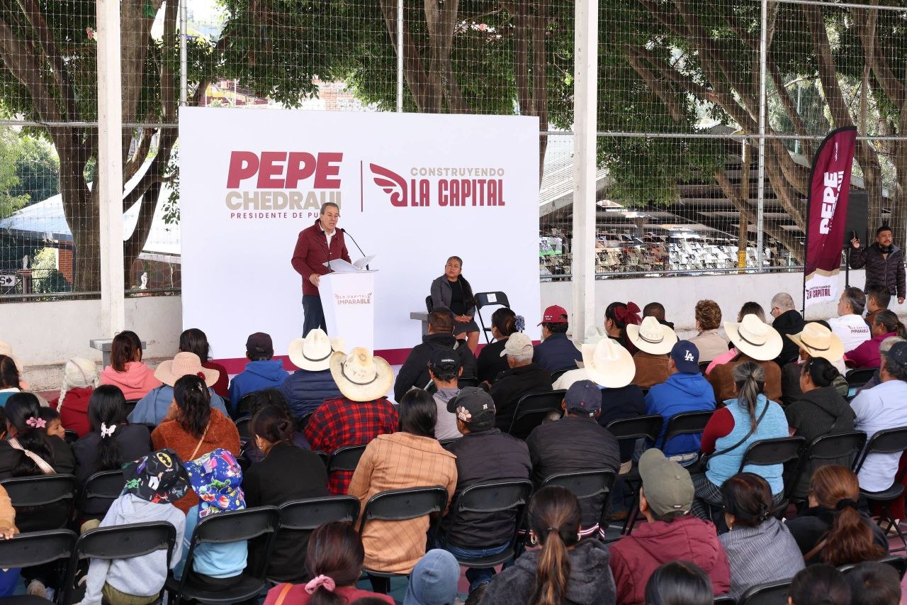 Consolida Pepe Chedraui acciones en favor de las familias en San Andrés Azumiatla