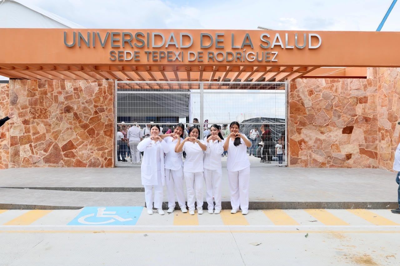 Gobierno Estatal Inaugura Campus de Universidad de la Salud en Tepexi de Rodríguez