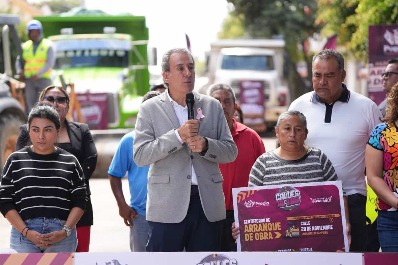 Pepe Chedraui Encabeza Trabajos de Rehabilitación Vial en San Baltazar Campeche