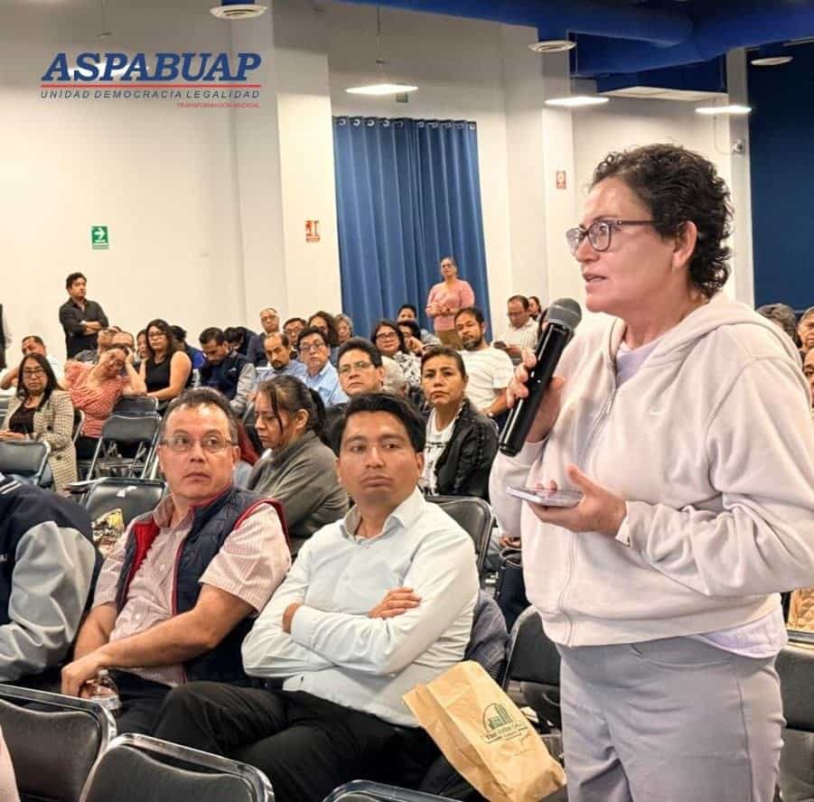 Sostiene secretario general de ASPABUAP reuniones informativas con los sindicalizados